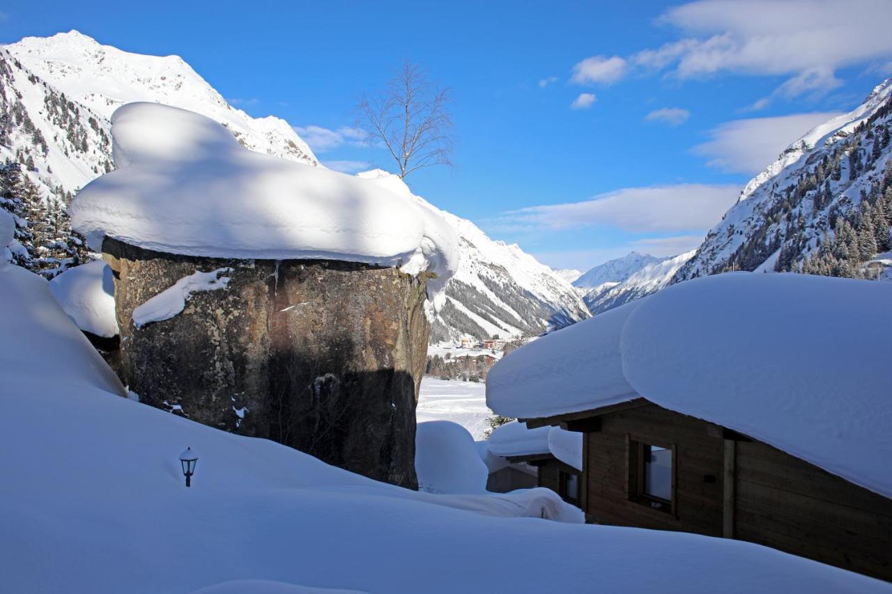 Das Chaletdorf - Pitztal Sankt Leonhard im Pitztal Bagian luar foto